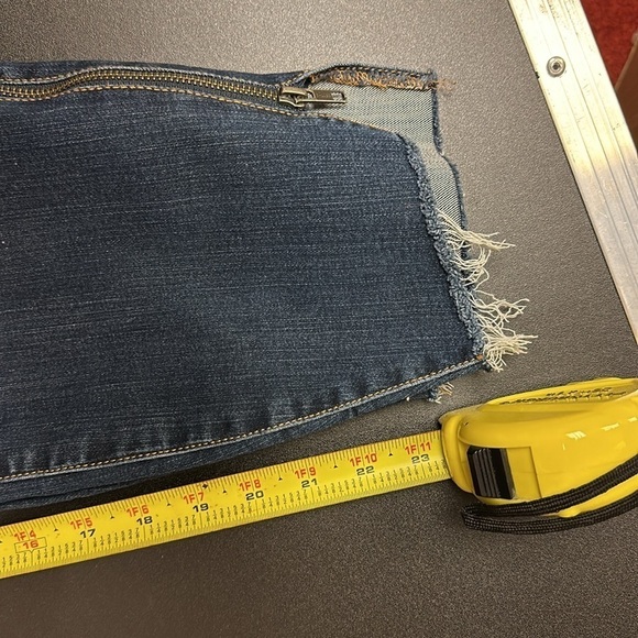 539.   Torrid size 18 R - Picture 7 of 8